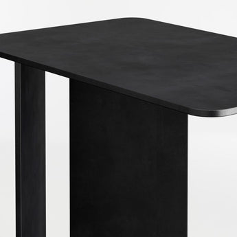 Cruz Metal C Table Blk.