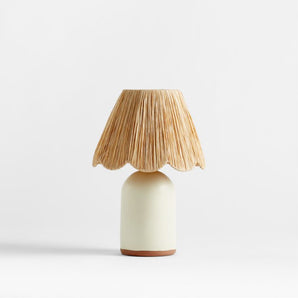 Kids Greta Scalloped Raffia Table Lamp