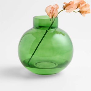 Leone Vase