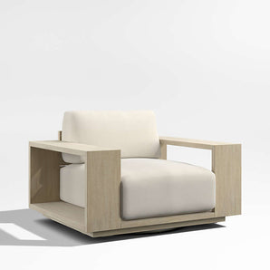 Sillón giratorio de exterior de madera Mallorca con cojines color marfil 