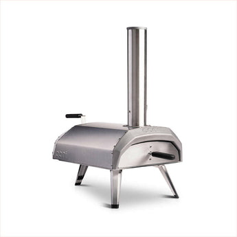 Ooni Karu 12 Multi-Fuel Pizza Oven.