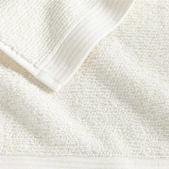 Ivory Antimicrobial Organic Cotton Bath Towel.