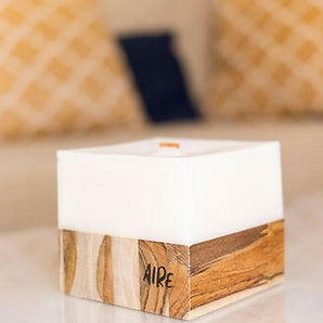 Aire Coconut-Jungle Caramel Scented Candle