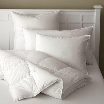 Hypoallergenic Down Alternative Soft Pillow.