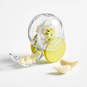 Chef'N GarlicZoom ® Garlic Chopper.
