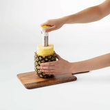 Chef'n Twist 'n Core ™ Pineapple Corer.