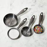 Measuring Cups, Set of 4.