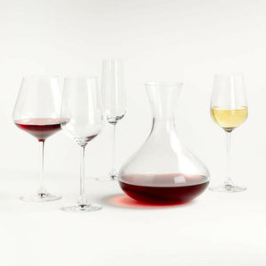 Hip Wine Carafe.