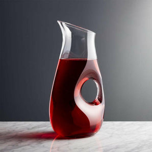 Ona Large Pitcher.