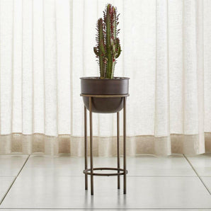 Wesley Metal Plant Stand