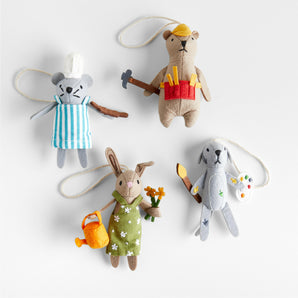 Painter Dog Ornament