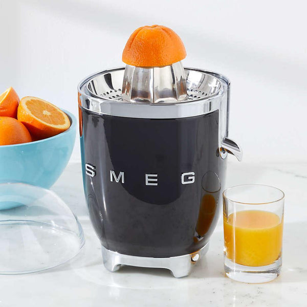 Retro Style Citrus Juicer_Crate&Barrel