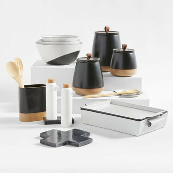 Thero Matte White Spoon Rest.