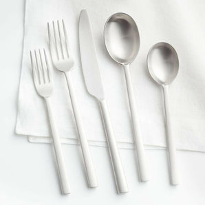 Emerge Satin 5-Piece Flatware Place Setting.